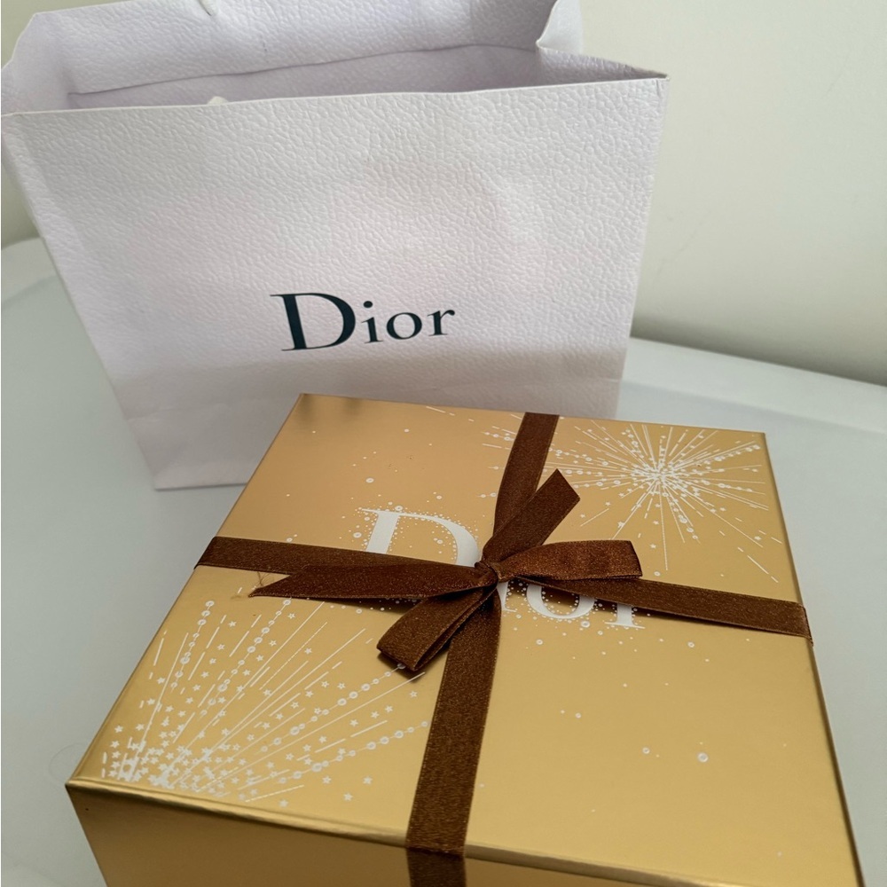 Christian Dior Vintage 70’s Silk Scarf with CD Monogram. - Picture 8 of 8